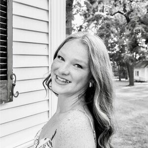 Meet your Posher, Addie